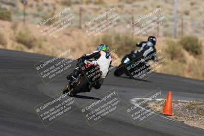 media/Apr-19-2025-AHRMA (Sat) [[3d98ca3309]]/Race/Group 8/Turn 4 part 2/